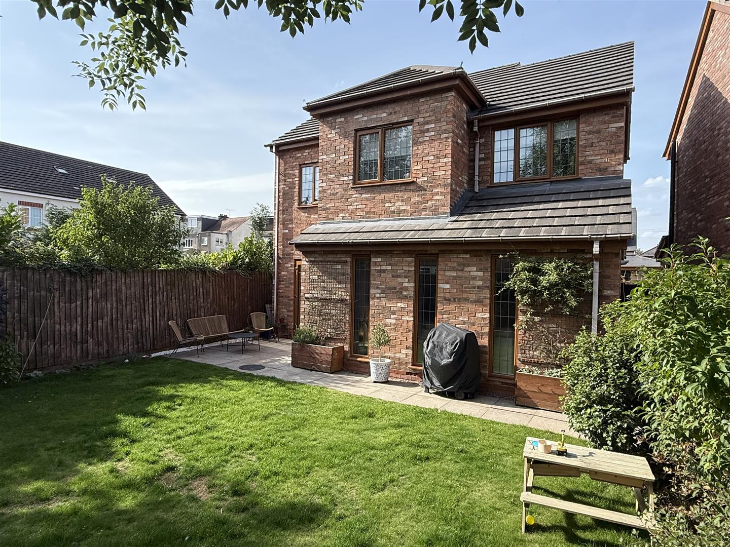 0we57NrOFEqBslLfGSPlQA